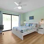 Holiday home Pirate Cove By Oc Adventure Homes